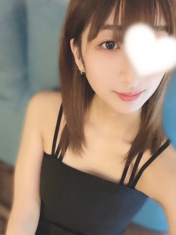 蒼井せりな